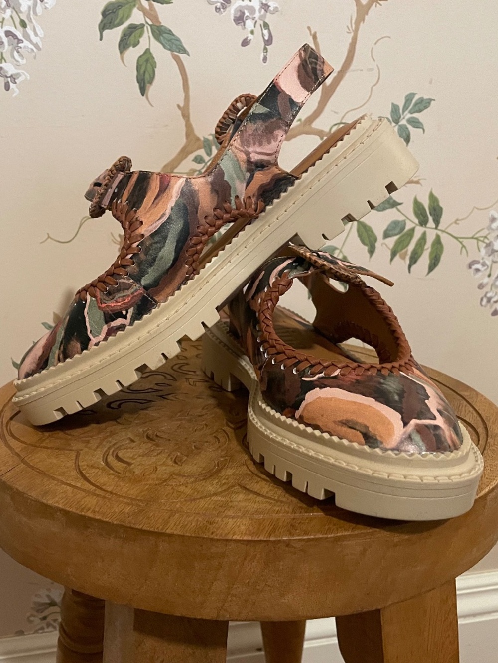 NWT Beklina Maria Mara Sandal (size 6)